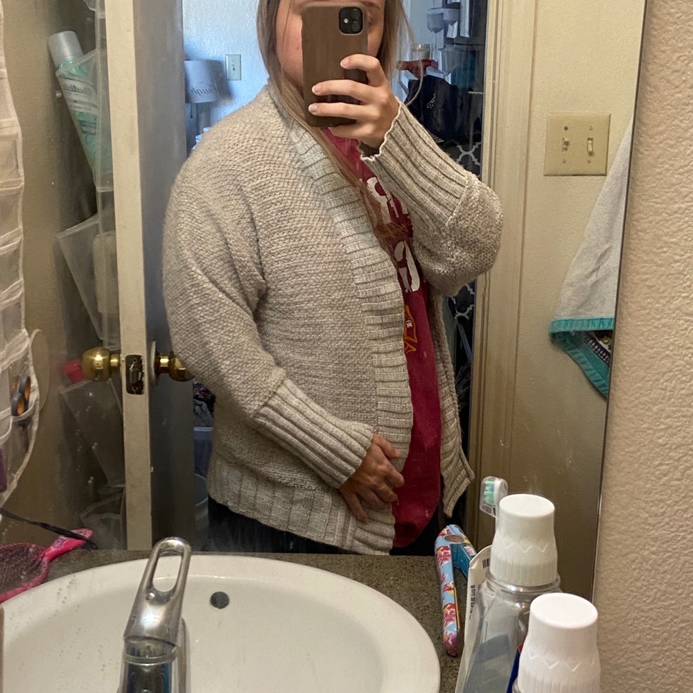 Cardigan - Picture 3 of 3